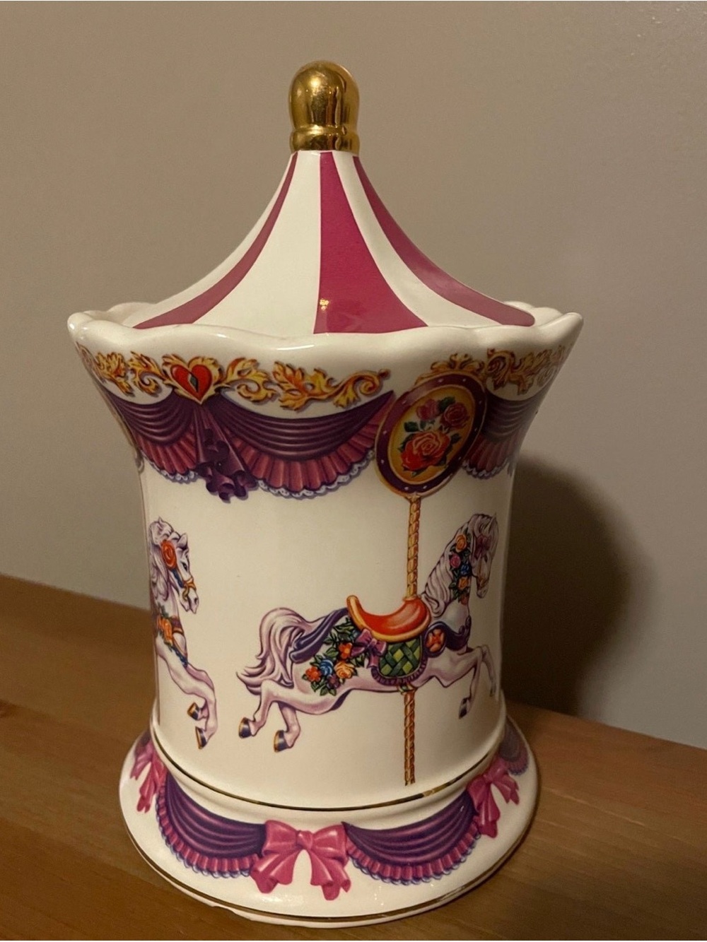 Vintage Musical Carousel Music Box Jar Teleflora